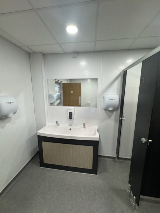 Castle Donington college 4